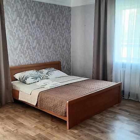 Guest House - Гостевой частный дом Дніпро Екстер'єр фото